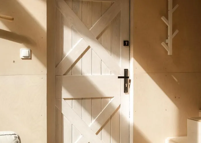 Linia Brzegowa Jeziora Kaszuby Sauna I Balia *