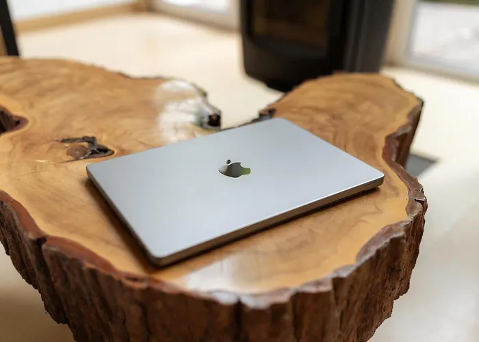 Linia Brzegowa Jeziora Kaszuby Sauna I Balia *